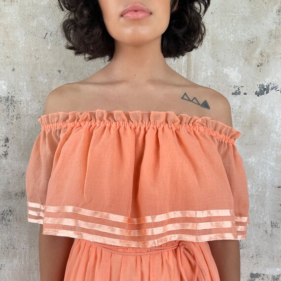Vintage 70s Off Shoulder Ruffled Peach Maxi Dress - image 4