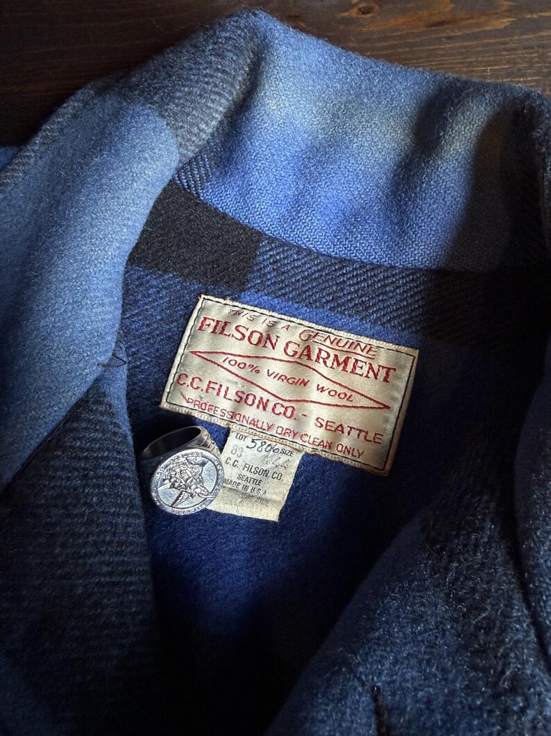 Vintage 70s Filson Mackinaw Cruiser Jacket Size 44 Cobalt Blue Buffalo image 3