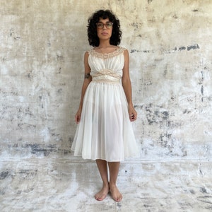 Vintage 50s Vanity Fair Nylon Cream Peignoir Set Gown Robe Lace Bridal