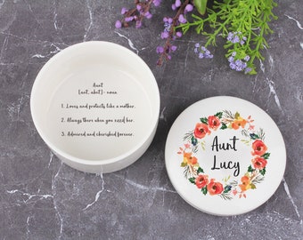 special auntie presents