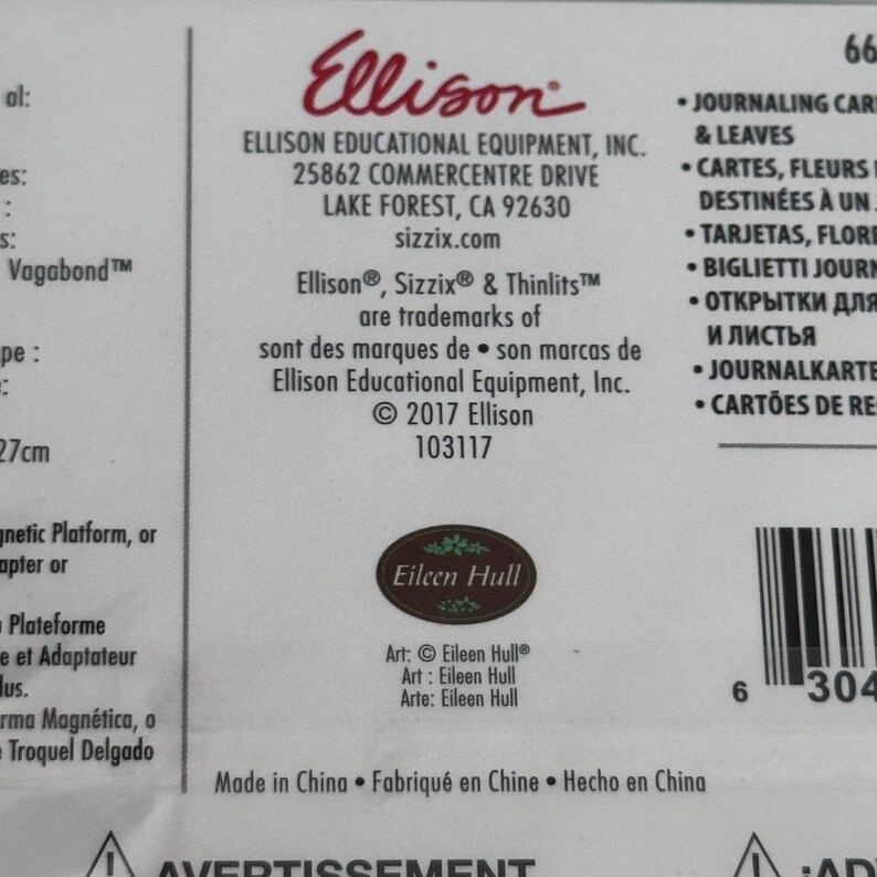 Op de afbeelding: Een wit productverpakkingslabel met het rode Ellison-logo, het adres van Ellison Educational Equipment, Inc. in Lake Forest, CA, en merkinformatie. Het bevat een ovaal Eileen Hull-logo, een streepjescode en de tekst Made in China.