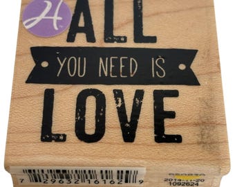 Pieczątka gumowa Hampton Art All You Need Is Love Sentiment Card Making Word Inspire