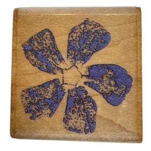 Rubber Stampede Wood Rubber Stamp Periwinkle Blossom Flower Spring Garden 2864C