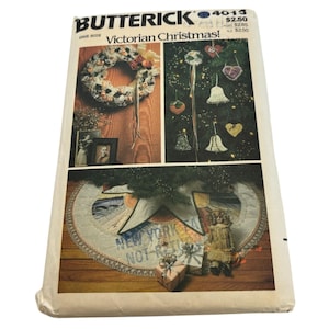 Butterick Sewing Pattern 4013 Victorian Christmas Tress Skirt Wreath Ornaments