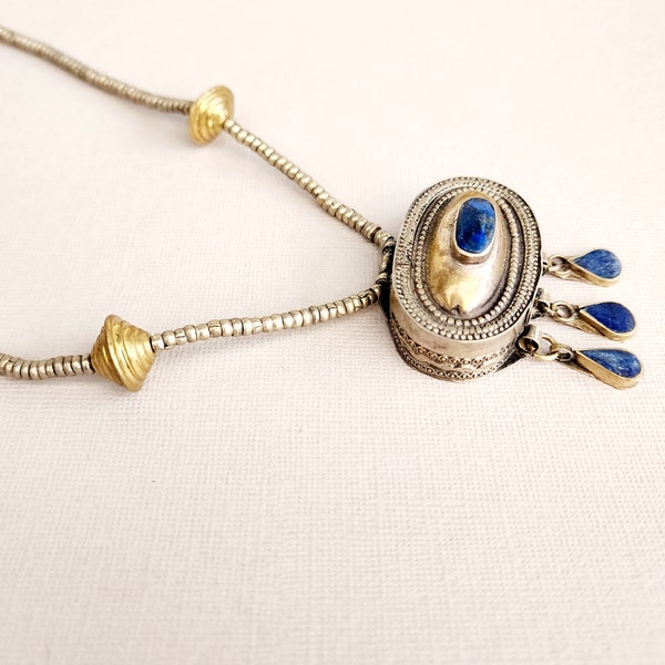 lapis lazuli necklace,box pendant,bib necklace,ethnic,royal blue,women boho necklace,gift for her,kuchi,gypsy,vintage,handmade jewellery