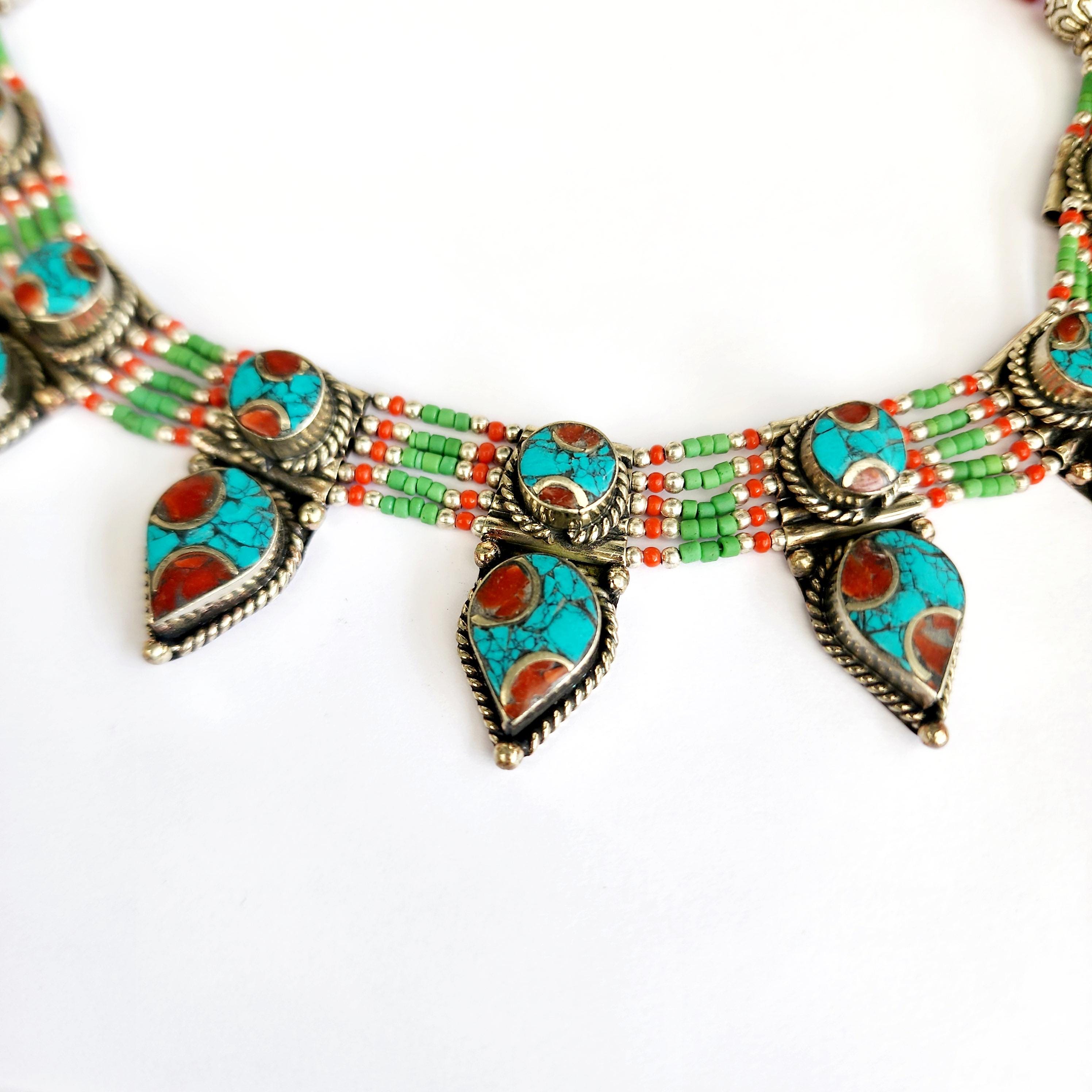 Collier Style Tibétain Avec Turquoise Reconstituée - Argent Alliage - Neuf