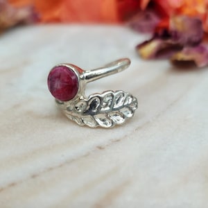 Vintage robijnrode ring, statementring, edelsteenring, zilveren ring, maat 8 VS, cadeau voor haar, uniek cadeau, robijnrode sieraden, rode edelsteen, rond, Indiaas, cadeau