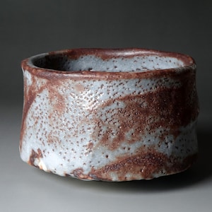 Nezumi Shino Chawan by Takemura Osamu for Japanese Tea Ceremony, Japanese Ceramics