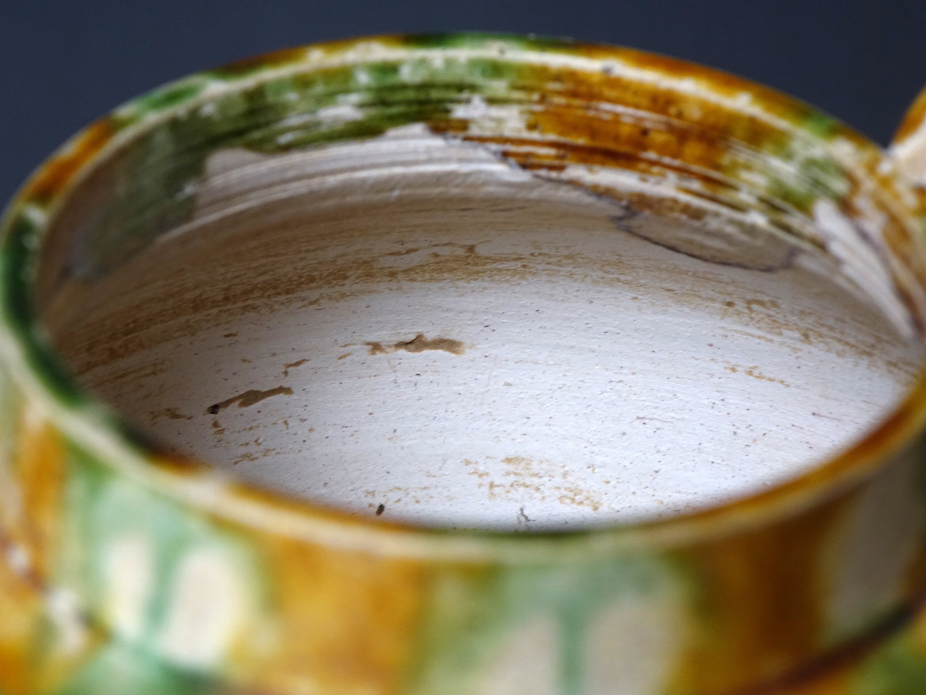 唐代（618～907年）の珍しい三彩釉を施した水差し - Etsy 日本