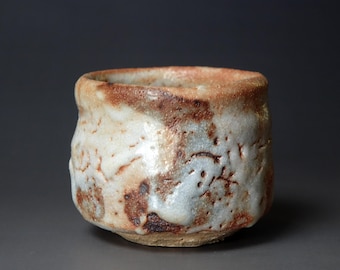 Okuiso Taigaku (b. 1965) Shino Guinomi Sake Cup