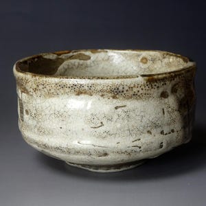 Early to Mid 20c Shino Tea Bowl made in the Mino area Japanese Wabi Sabi