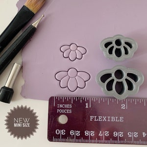 Mini Half Daisy Cutter Stamp for Polymer Clay | 3D Printed Clay Cutter | Embossing Clay Cutter