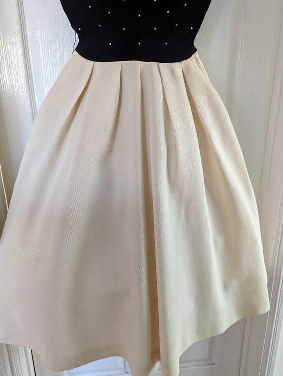 Vintage 1950's Black and Cream Cocktail Dress and… - image 5