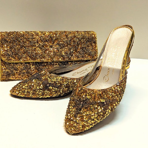 Vintage 1960's matching clutch purse and heels gold sequin wedding set mad men mod style