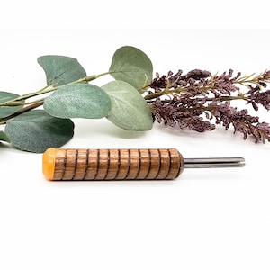 Paper Bead Roller with 1/4″ Slotted Pin (Peach)