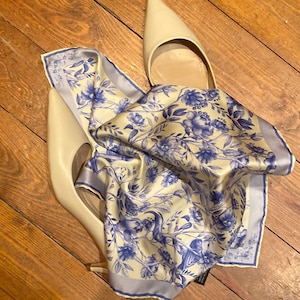 NEW Ultra Feminine Neckerchief for Women with a blue and yellow tones with birds flowers Pattern