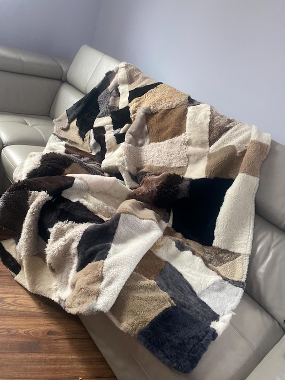 Vente Véritable Fourrure Tapis Couverture, Jeté de Lit Toscana Laine Vente Véritable Fourrure Tapis Couverture, Jeté de Lit Toscana Laine