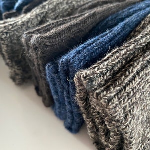Pakc of 6 Merino Wool Socks,  Quality Merino Wool , Soft and Warm, Mens Socks , Comfortable ,Wollsocken , Very Thick Chaussettes