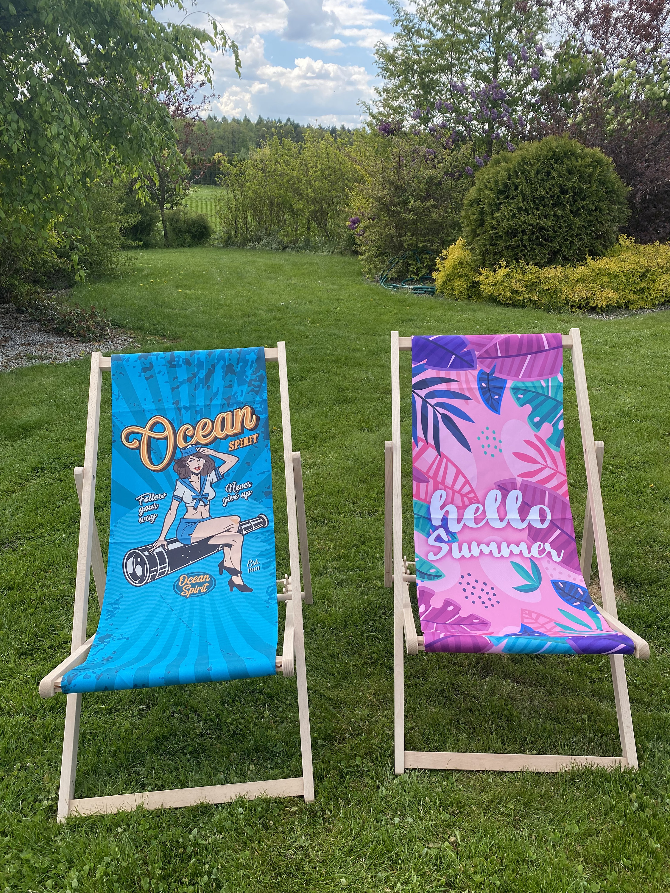 Pack of 2 Sun Loungers Padded Folding deck chair, sun lounger Wooden Garden Chair PATIO SEASIDE Beach Festival Outdoor Travel Seat