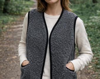 Hand-Sewn Merino Wool Vest: Women's All-Season Gilet garden clothes  BodyWarmer, Fleece Body Warmer,mountain waistcoat