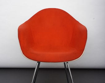 Charles and Ray Eames DAX armchair by Herman Miller, 1970s.