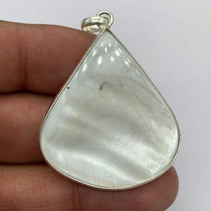 Mother of pearl Pendent, Natural mother of pearl Gemstone Handmade Jewelry .925 Sterling Silver Pendant