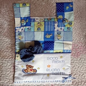 Pajama holder to hang on the cot (kit)+baby slippers for newborns