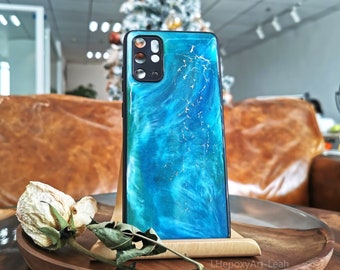 Handmade resin wood phone case/ iPhone 12 / Samsung Galaxy S20Plus/ Huawei