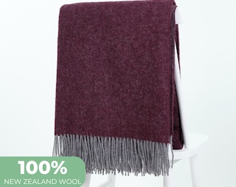 Dark purple burgundy wool throw blanket | Large sofa throws with grey fringes | 140 x 200 cm incl fringes | Decke | Couverture | Manta