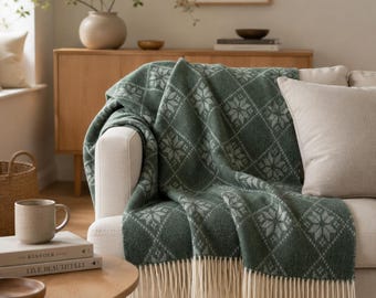 Dark Forest Green 100% Wool Throw Blanket with Nordic Floral Diamond Pattern and Fringes