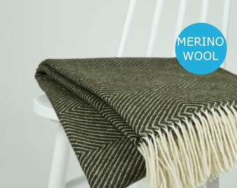 Cozy khaki green merino wool throw blanket with fringes - Throw in moss green for hygge evenings  - Scandinavian inspired home plaid by NAMO