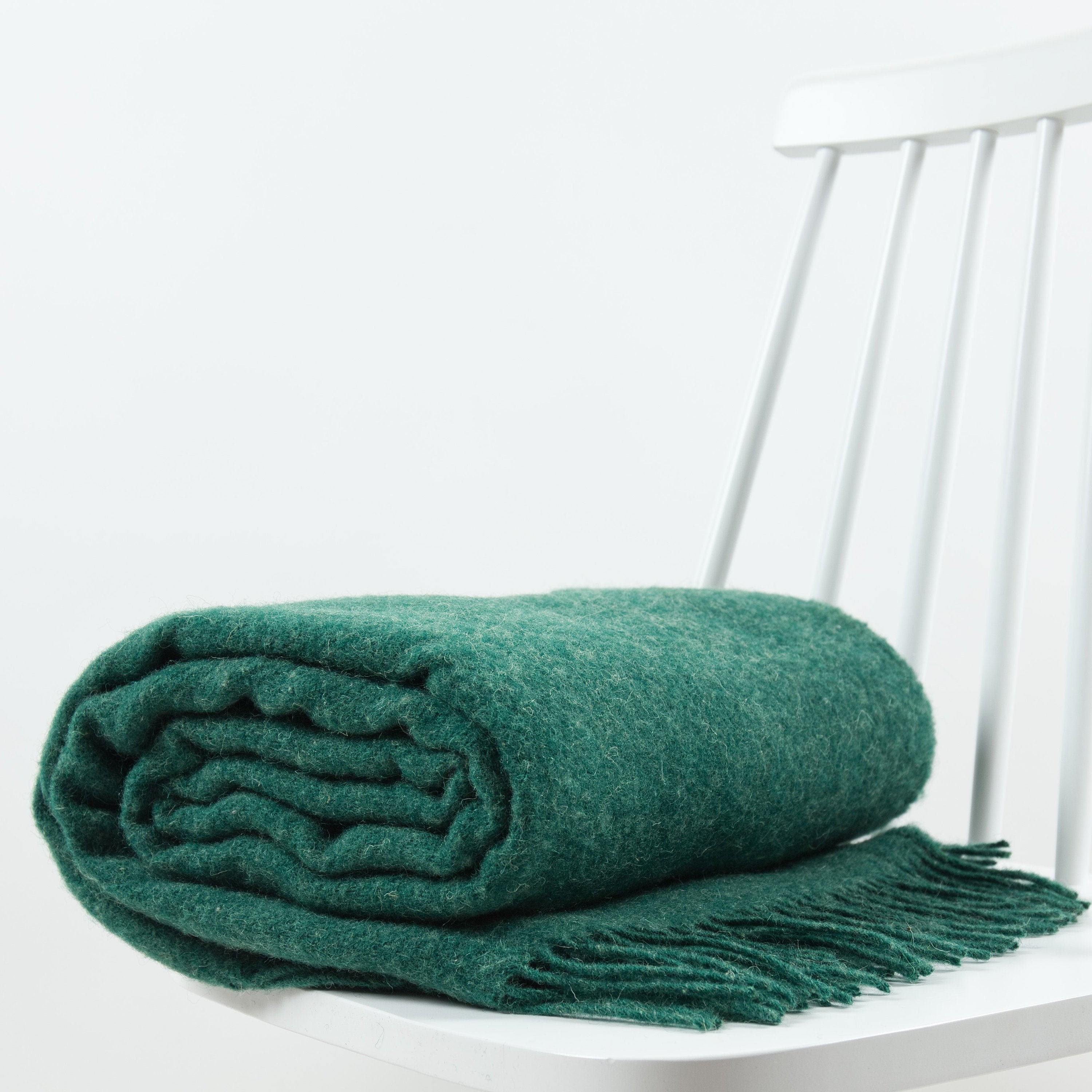 Emerald Green Natural Sheep Wool High Quality Warm Cozy Throw Etsy Emerald Green Natural Sheep Wool High Quality Warm Cozy Throw Etsy