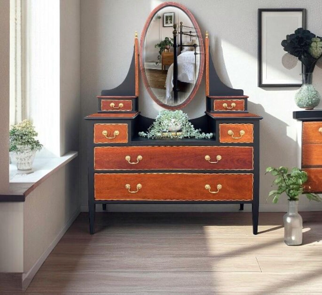 Edwardian Mahogany Dressing Table With Oval Mirror, Original Inlay and Jet  Black Highlights