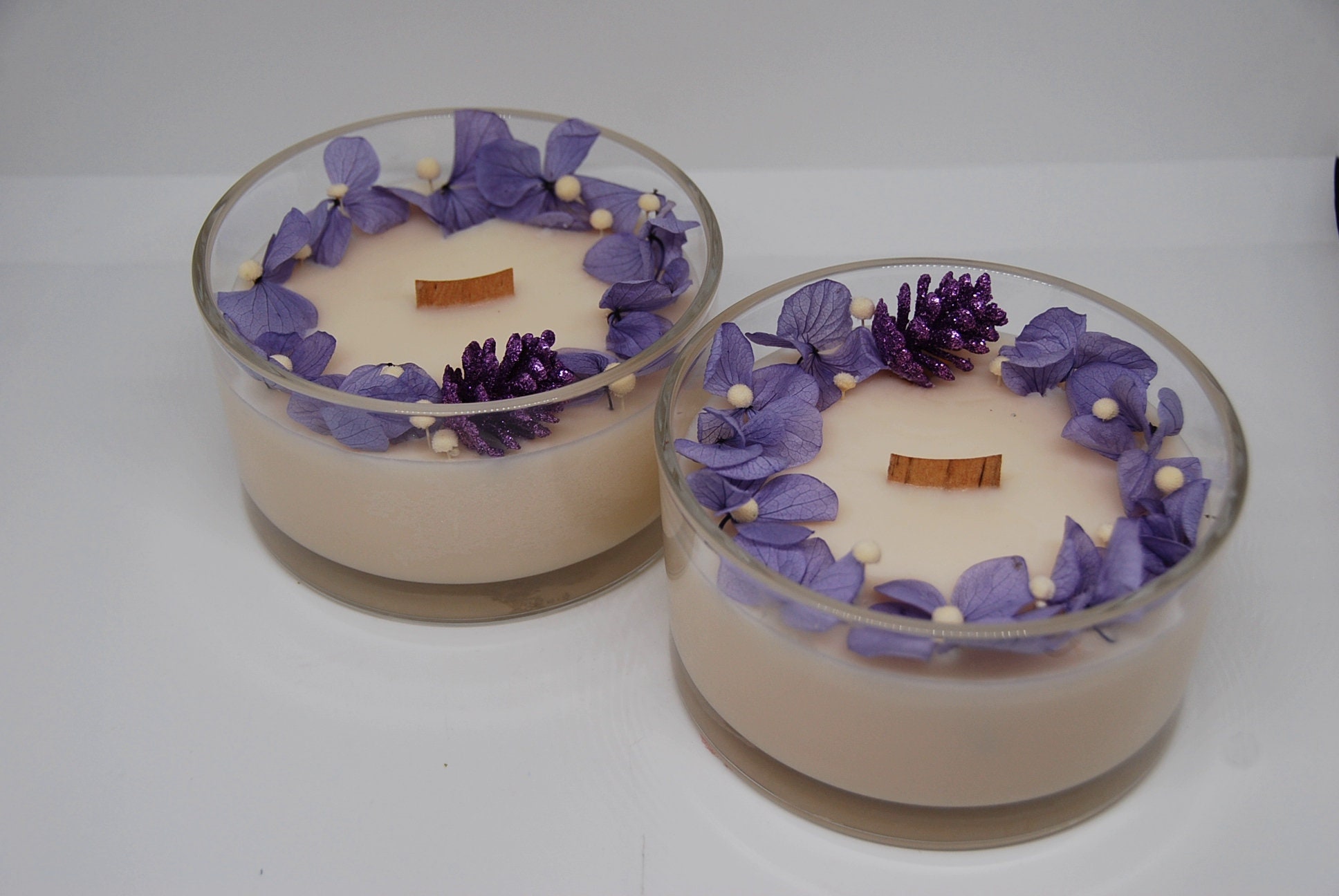 Bougie Fleurie Tendance Violette Artisanale Parfumée Naturelle Bio Fleurs Séchées