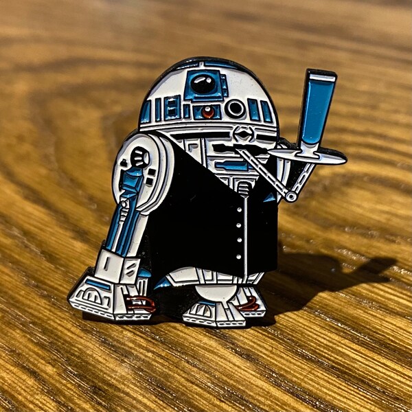 Bar2-D2 Cocktail Pin