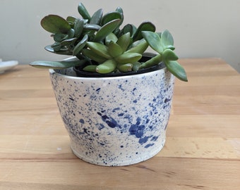 Planter blue and white, flower pot with hole, handmade pottery, 5" ceramic planter with drainage, enamel-ware inspired