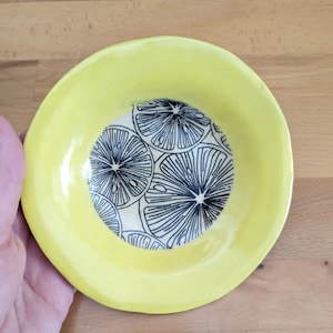 Yellow citrus trinket dish, ring holder, handmade pottery bowl, catch-all plate, lemons, citrus