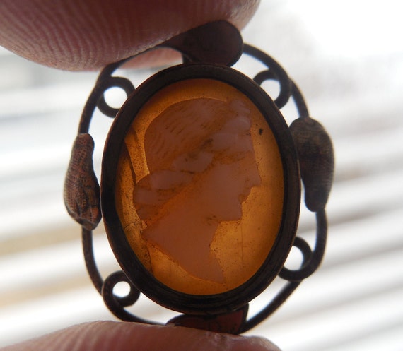 Victorian Italian Shell cameo for a choker ribbon… - image 3