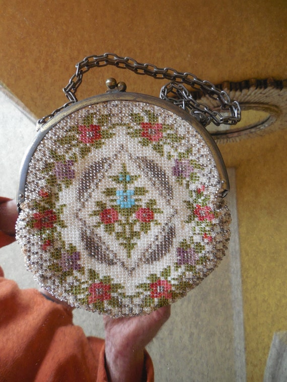 Antique French glass beaded purse with floral des… - image 1