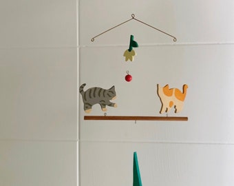 Wooden Cat Mobile , Home Decor Mobile , Gift for Cat Lovers , Nursery Decor, Baby Shower's Gift, Gift Gift for Mom