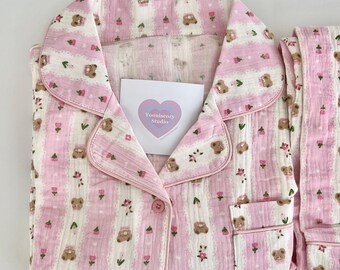 Musselin Baumwoll Pyjama / Rosa gestreifter Bär Bio-Baumwolle Pyjama / Frauenschlafanzug / Langarm Pyjama / Geschenk für Sie / Geschenk für Frauen