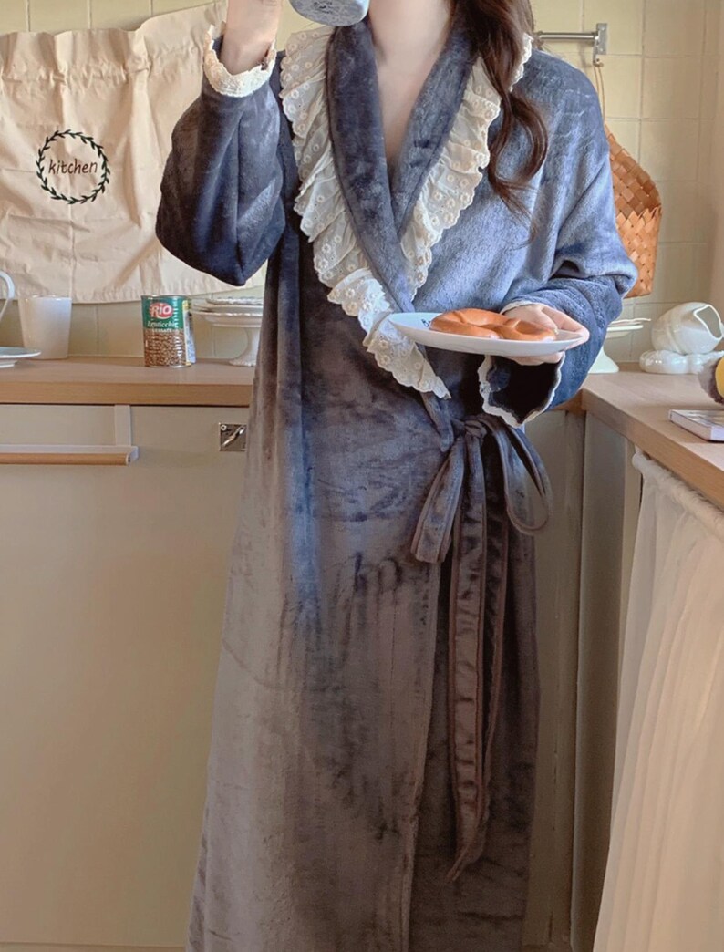 Food Robe Lace Ruffle Robe | Soft Velvet Fleece Bathrobe | Romantic Bridal ...