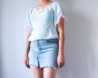 Blue Abstract Lace Top | Upcycled Clothing Made in Montreal | Women's Size Large | One of a Kind Handmade Blouse | Sustainable Fashion