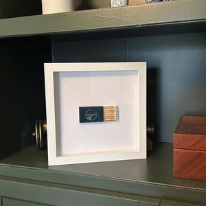 Due West, NYC | Streichholzbriefkasten