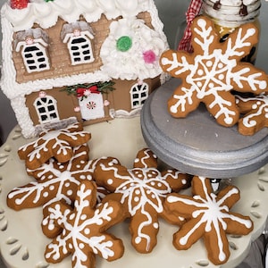 2.5" or 3.5" Faux Gingerbread Cookies