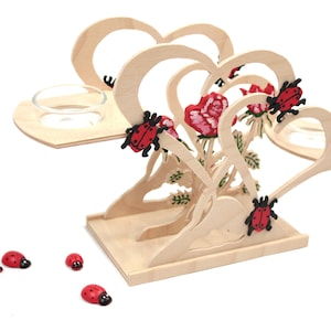 Spring decoration heart made of wood for 2 tea lights