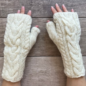 Sale & Free Ship Hand Knit Cream White Fingerless Gloves Wool Texting Mittens Fleece Lined Winter Womens Ladies Christmas Birthday Gift