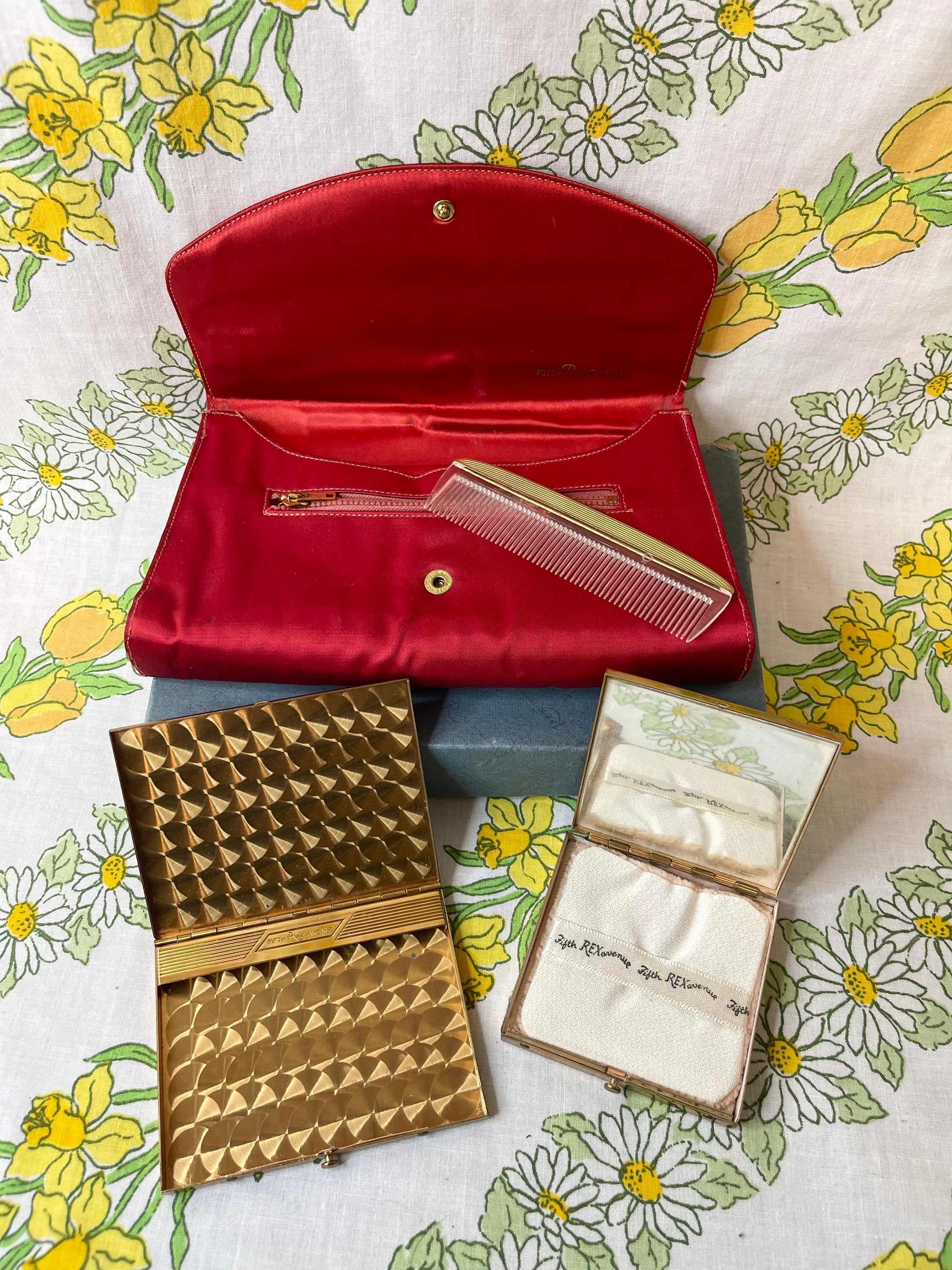 1940's REX Fifth Ave Cigarette Case, Compact, Comb & Purse Set with Or –  vintagefeatherfinds