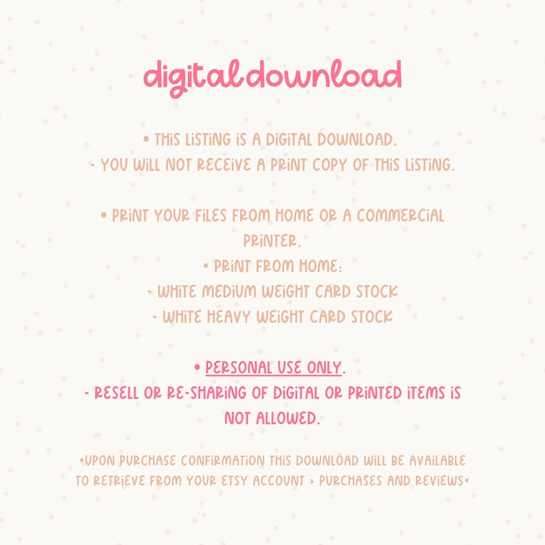 Pu&ograve; includere: Grafica di download digitale con le parole "digital download" in corsivo rosa. Il testo spiega che l'inserzione &egrave; un download digitale, non una copia stampata. Indica inoltre che i file possono essere stampati a casa o da una tipografia.