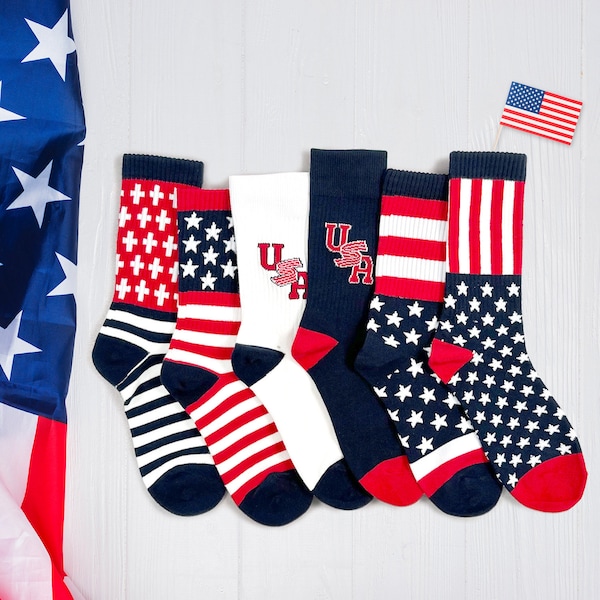 Men's USA Stars & Stripes Novelty Socks | American Flag Flashy Socks | Men's Memorial Socks Fun Crew Socks | USA Flag Pattern with gift bag